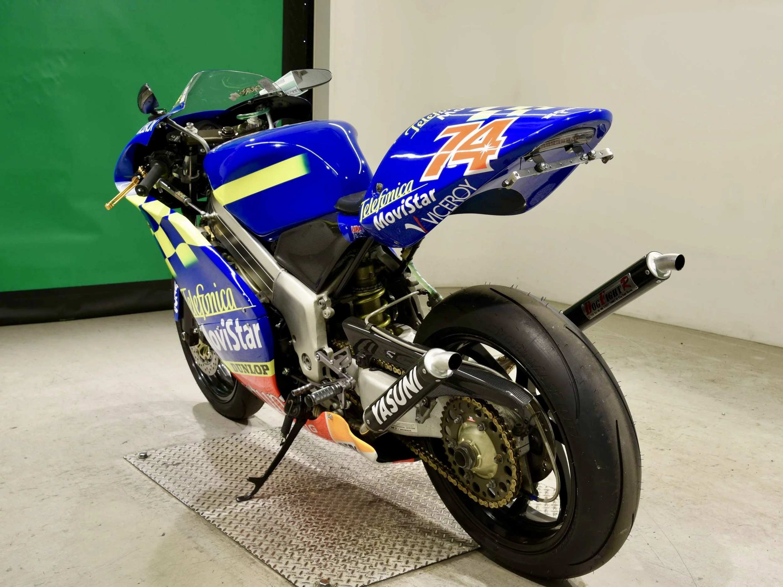 NSR250 Movistar 社外外装　mc21 mc28 Moto2 Imports